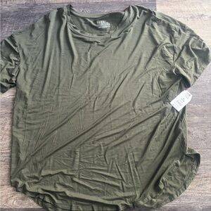 Time and Tru Olive Green Short Sleeve Tee